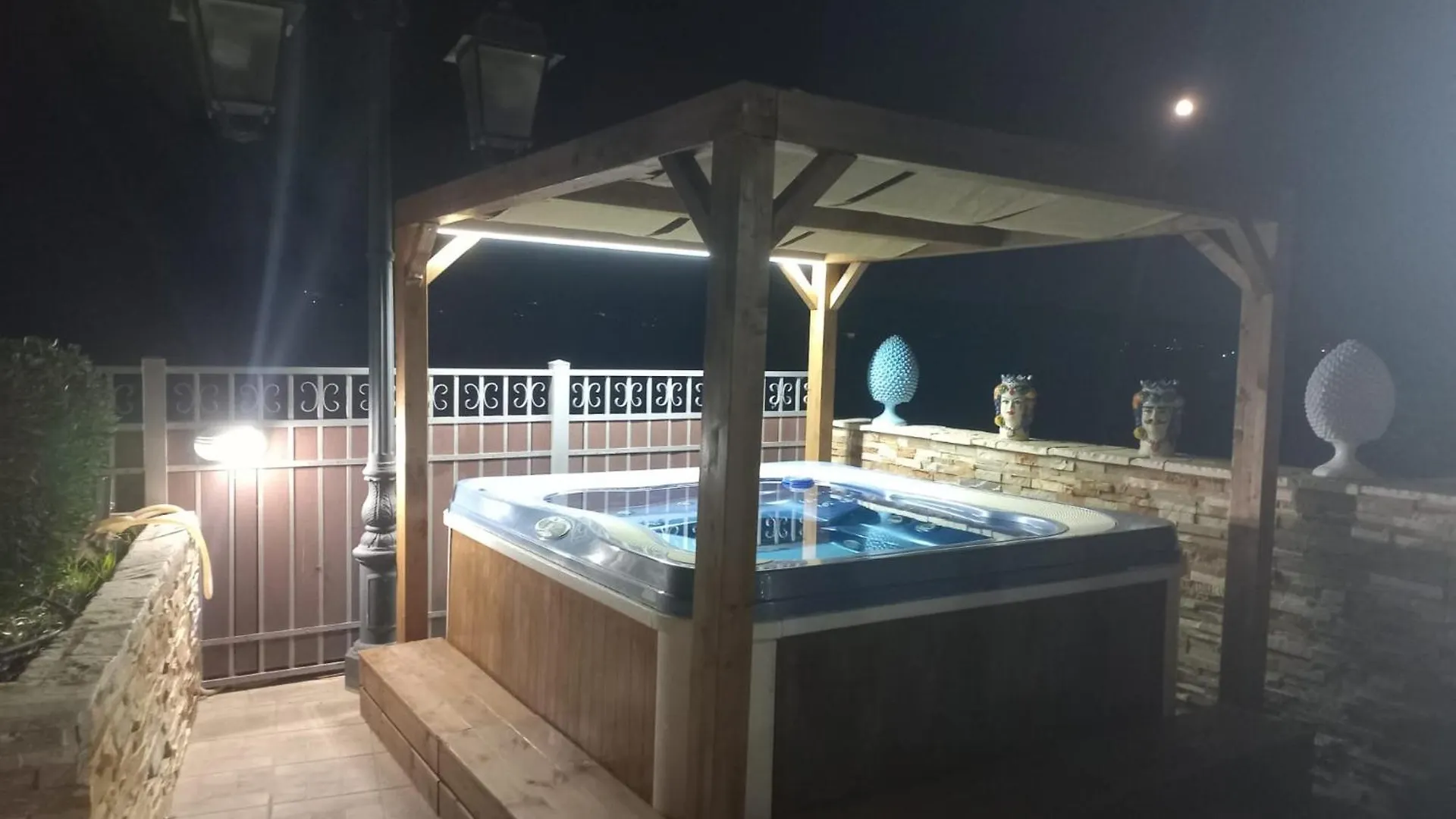 Gasthof Villa Eden Luxury Con Piscina E Jacuzzi Agrigent